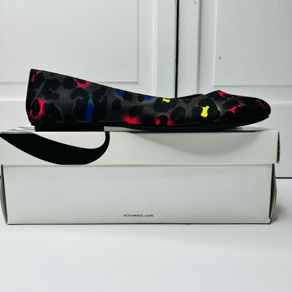 Price firm NINE WEST Ceremonial Multicolor Animal Print Flats Size 9 - Picture 7 of 9